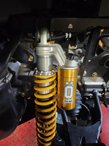 Hovedbilde &Oslash;hlins til 2025 Polaris 6x6